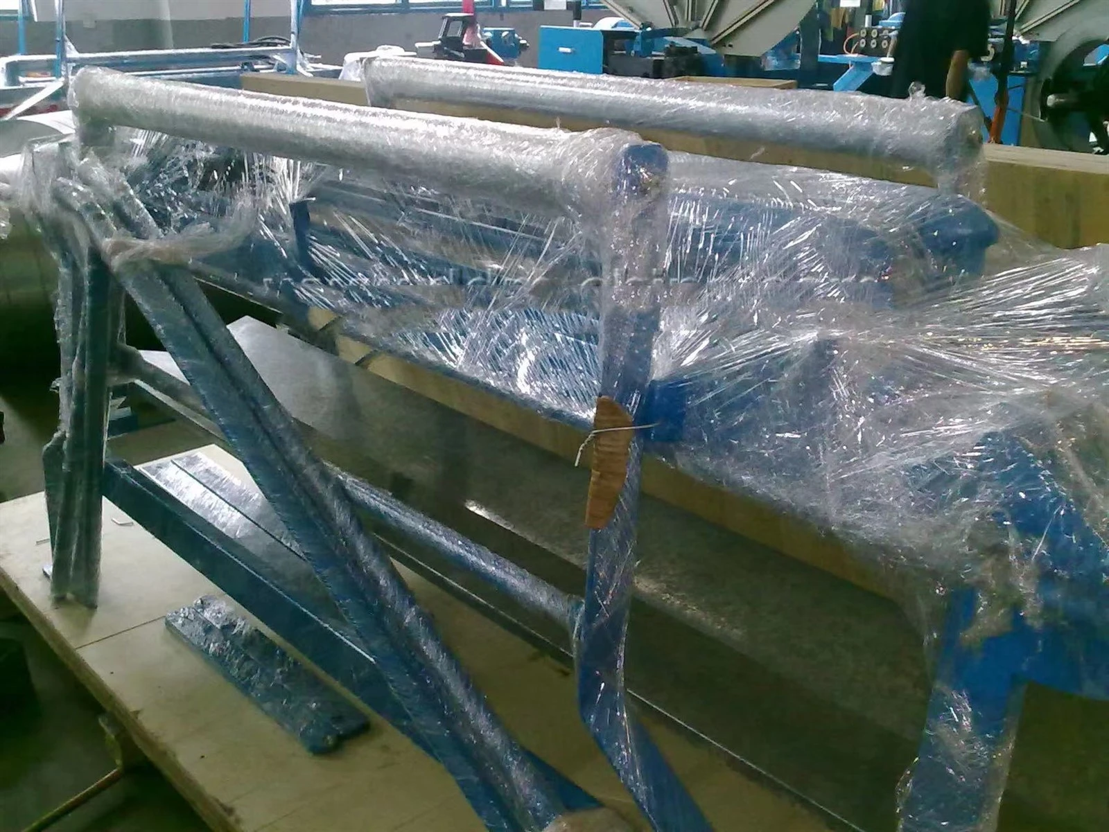 product-372-279 product-1706-1280